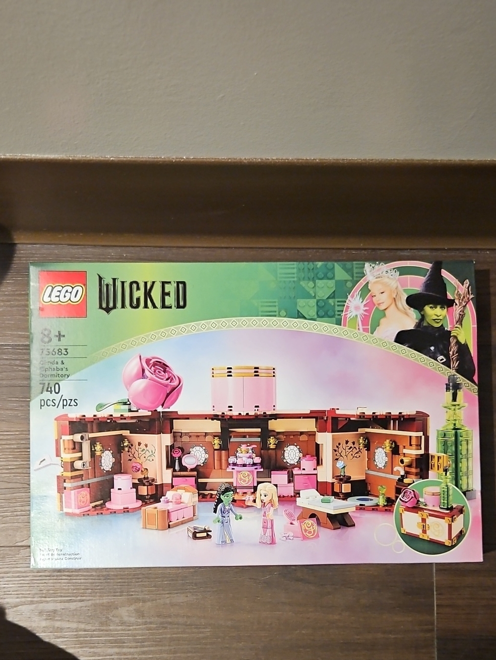 LEGO Wicked Dormitory Playset - Pink & Green 75683